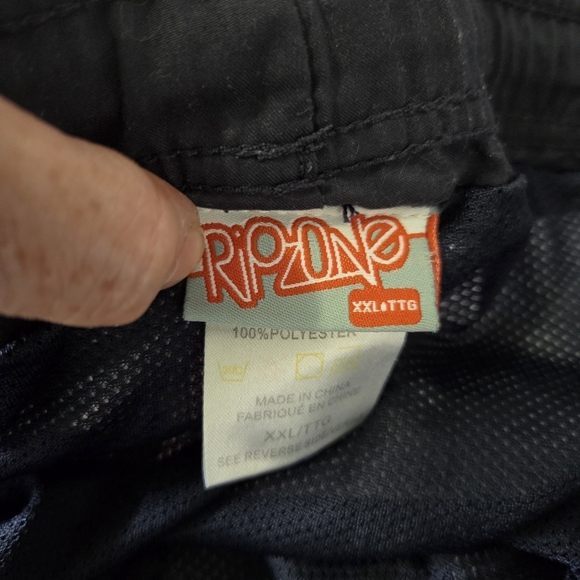 ⭐️Ripzone Plaid Mens Board Shorts Size XXL - Picture 7 of 7